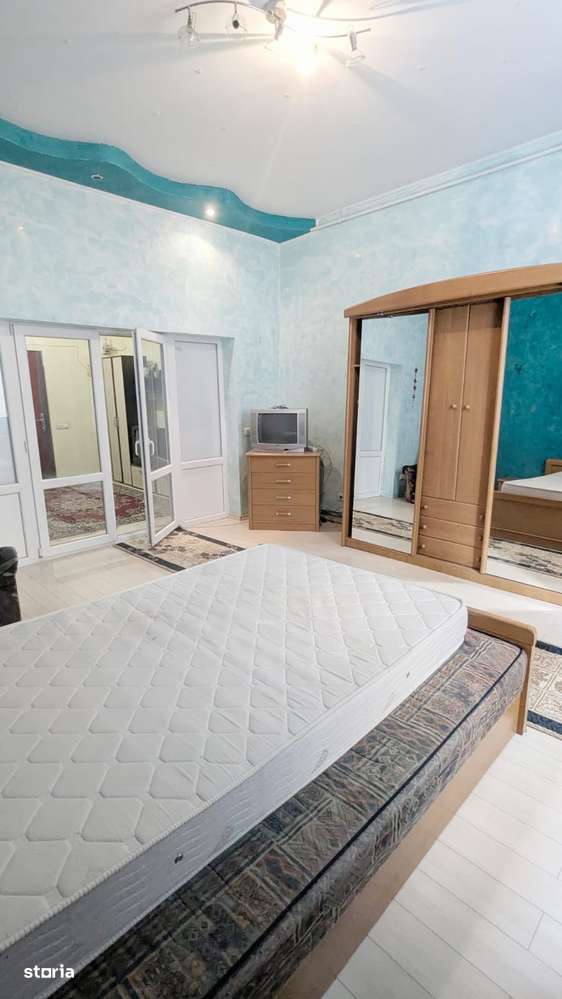 Metrou Universitate Izvor, 3 camere 70 mp in bloc Centrala Proprie, AC - Imagine principală: 4/17