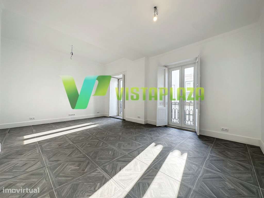 Magnifico palacete com 4 frações conjuntas, ideal para exploração t... - Grande imagem: 3/60