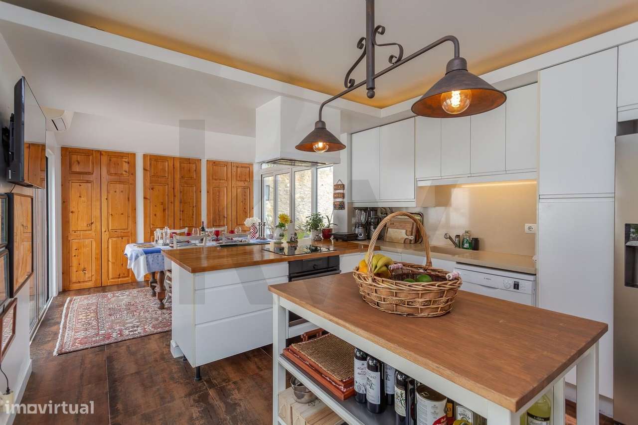 Moradia de Luxo T3 + 1 com Piscina e Jardim Privado em Alcabideche, Ca-30