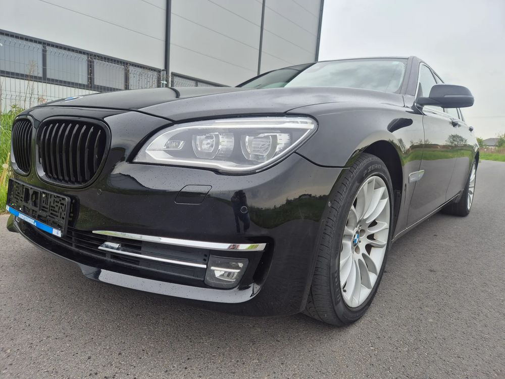 BMW 7 Series F01 740Li 2015