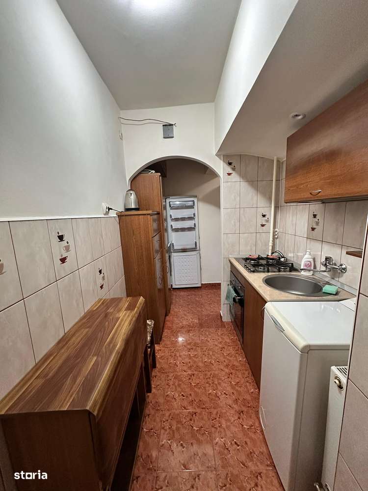 De vanzare garsoniera,mobilata și utilata ,etajul 1 zona Primariei - Imagine principală: 5/8