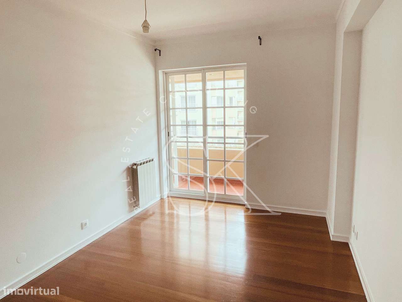 T3 em Condomínio Privado com piscina-12