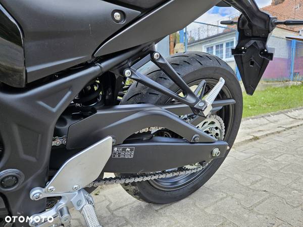 Yamaha MT - 15