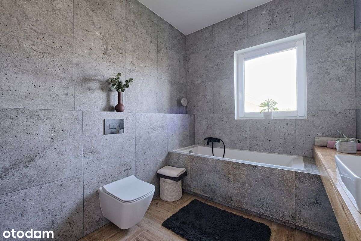 Ładny przestronny i funkcjonalny dom-16