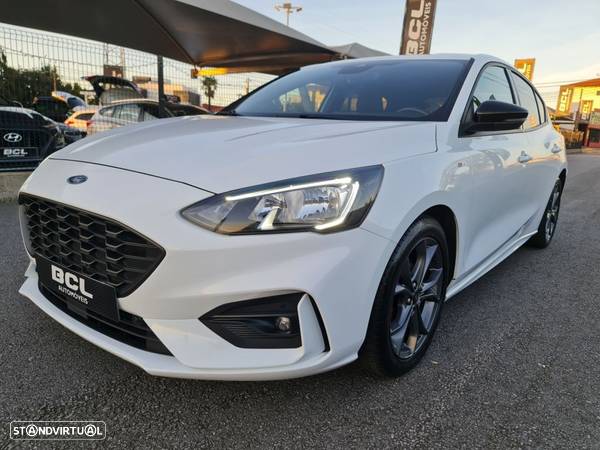 Ford Focus 1.0 EcoBoost ST-Line - 10