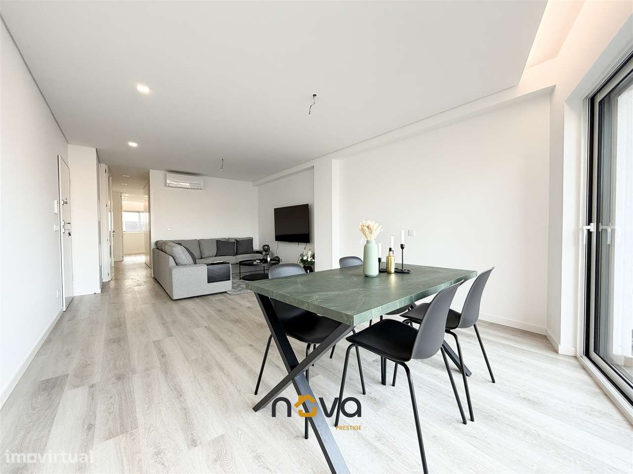 Apartamento T2 situado na 2ª linha de mar em Vila do Conde-15