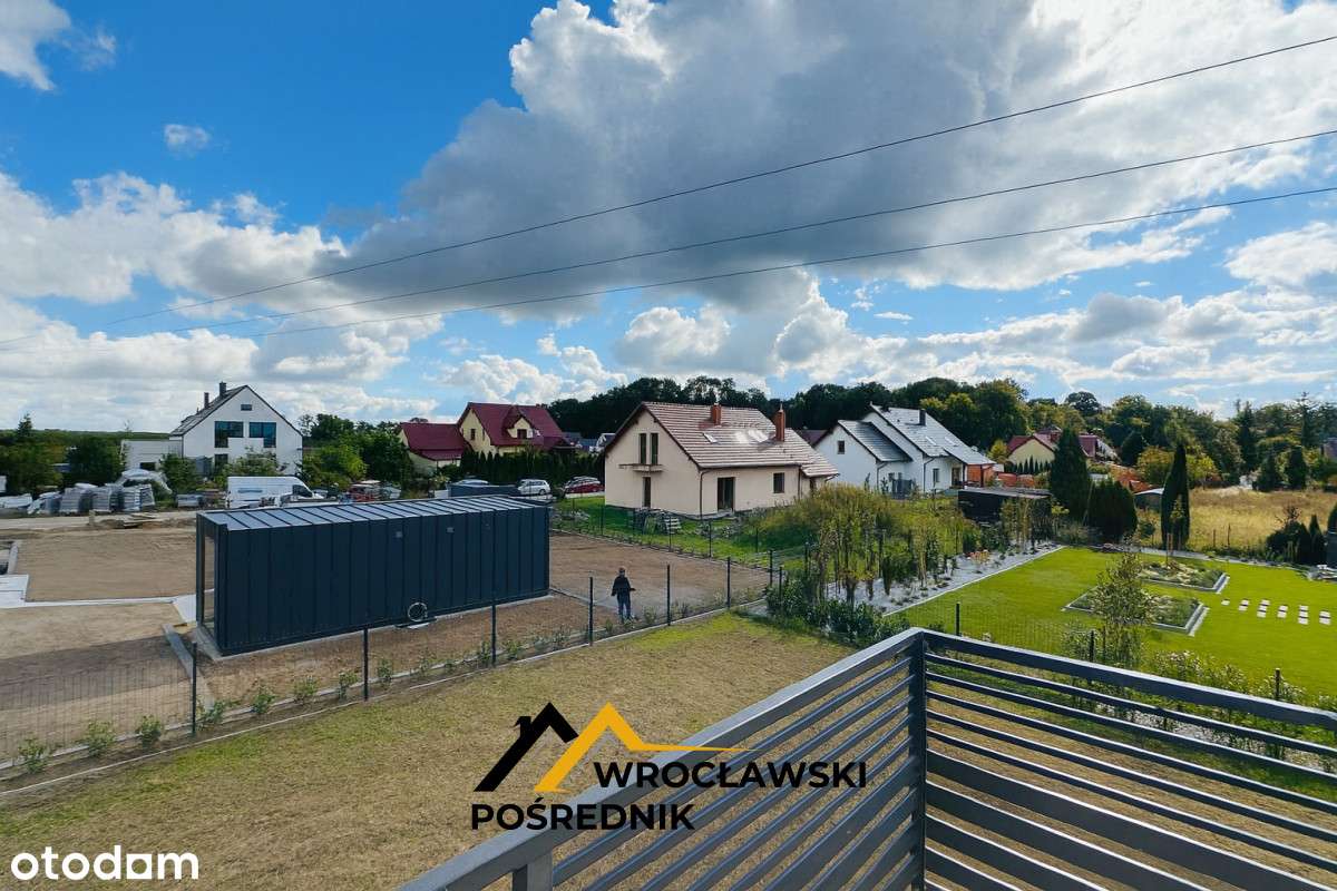 Nowy dom z przeszkleniami. Taras, Garaż, Ogród !-9