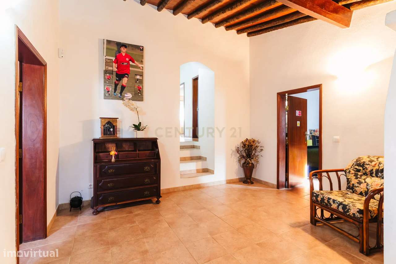 Moradia isolada a 10 minutos de Estremoz- T4, áreas generosas Ar condi - Grande imagem: 4/40