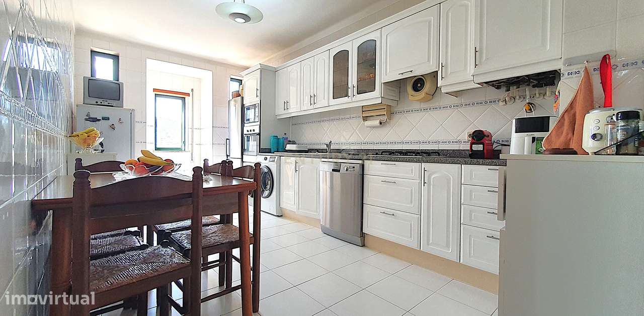 Apartamento T2 Centro da Cidade I  Garagem I Elevador-8