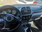 Toyota RAV4 2.0 D-4D 4x4 - 7