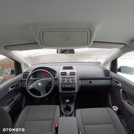 Volkswagen Touran 1.9 TDI Conceptline - 7