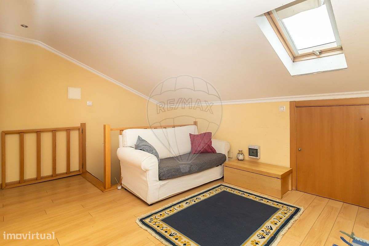 Moradia T4 à venda em Seixal-38