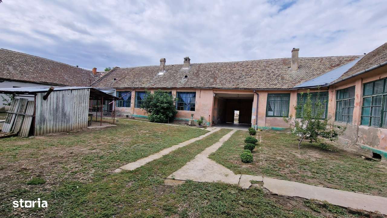 De vânzare – Casă boierească, Sat Giulvăz (jud. Timiș)-12