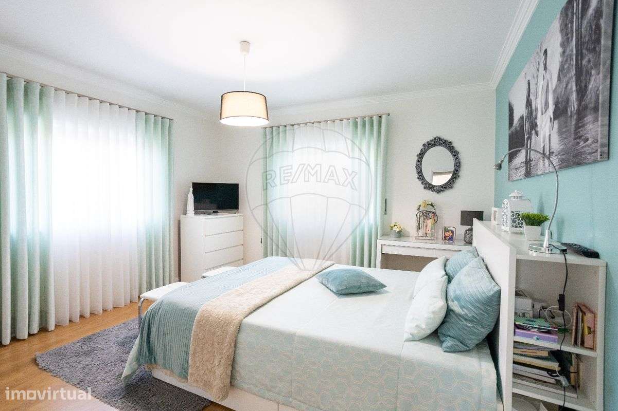 Moradia T4 para venda-7