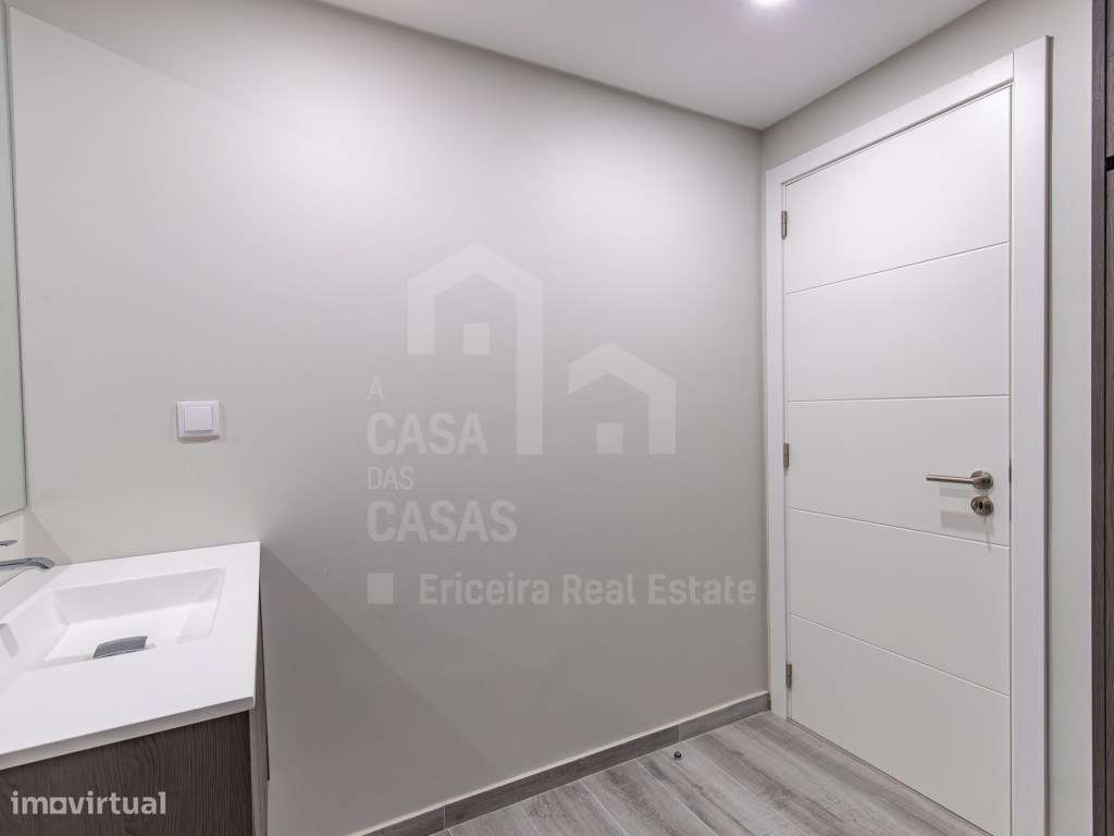 Vende Moradia T5 - Malveira 9km, A Casa das Casas-12