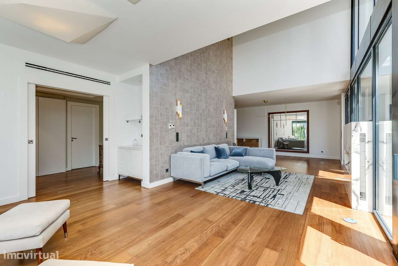Moradia T5 de Luxo no Estoril — Exclusividade, Conforto e Estilo de Vi-39