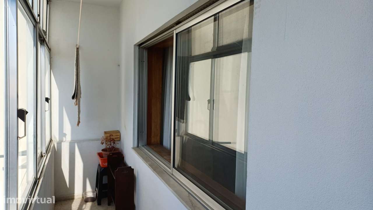 Apartamento T3 com garagem fechada - Grande imagem: 4/29