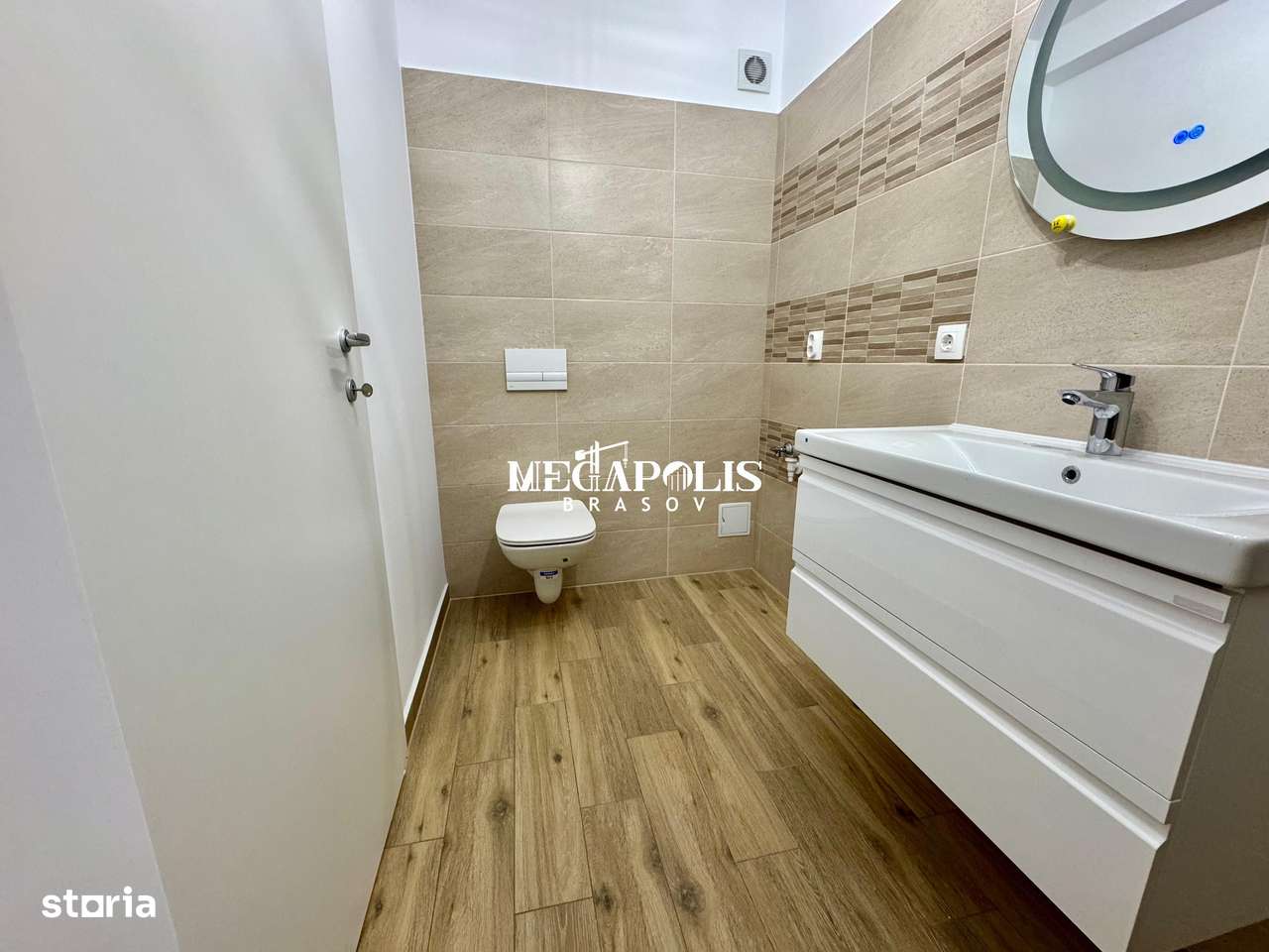 Garsonieră de Vânzare | Parcare | 42 mp | Tractorul-3