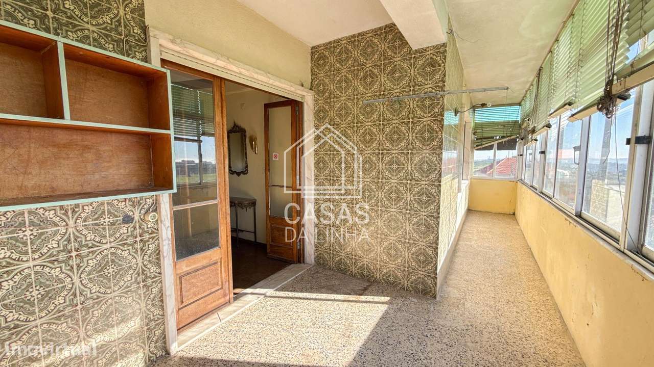 Moradia Independente T5 em Vila Fria - Porto Salvo-26