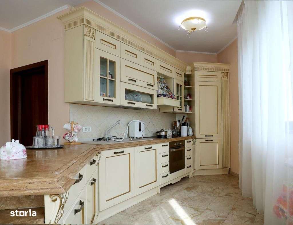 Iancu Nicolae: Vila duplex langa Padurea Baneasa! - Imagine principală: 4/16