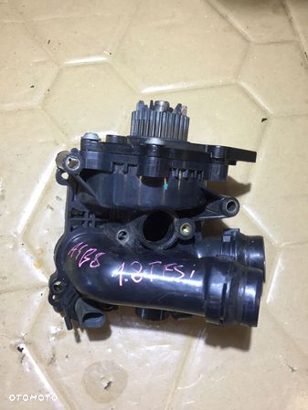 AUDI A4 B8 1.8 2.0 TFSI POMPA WODY TERMOSTAT - 1