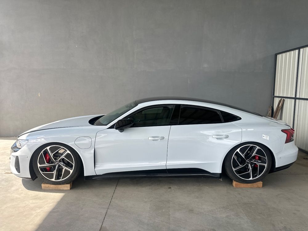 Audi e-tron GT 2021