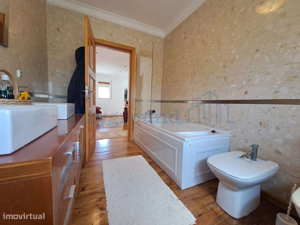 Moradia V4+1 em Roliça, em condomínio Domicillium Villas-25
