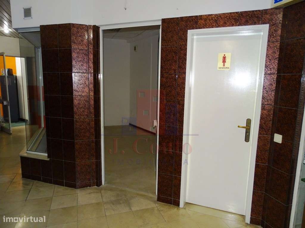 Loja para Comercio ou Serviços, Caldas da Rainha - Grande imagem: 2/12