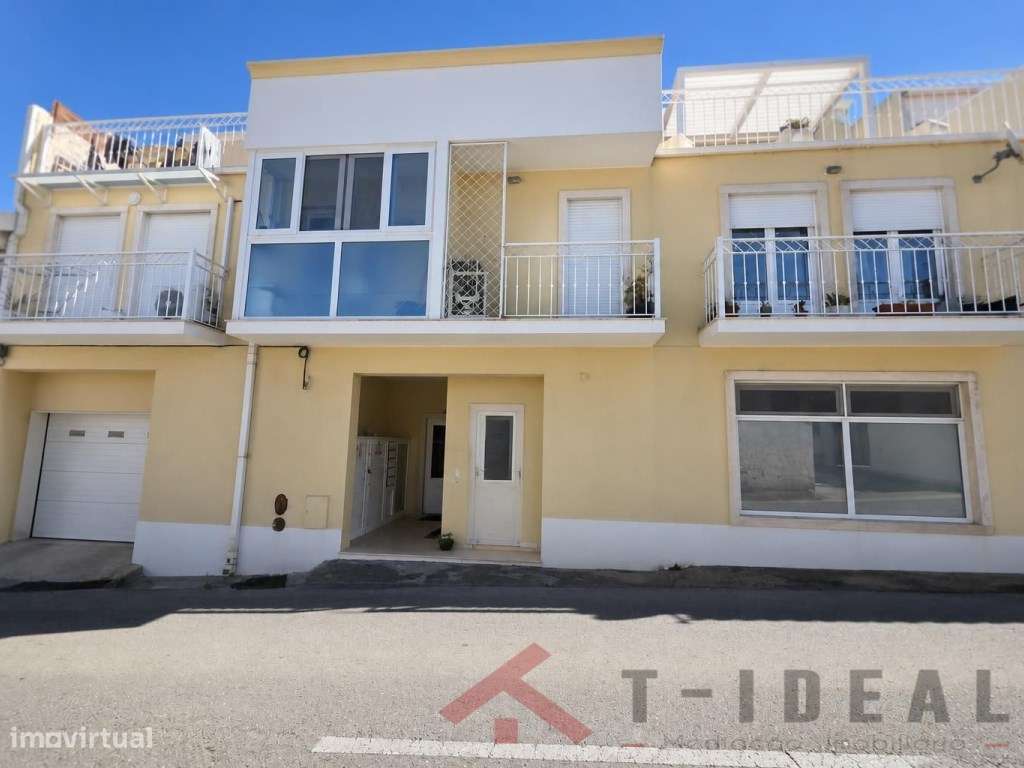 Apartamento T1 remodelado próximo das praias-11
