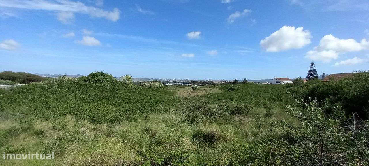 Vende-se TERRENO em São João das Lampas - Grande imagem: 3/7