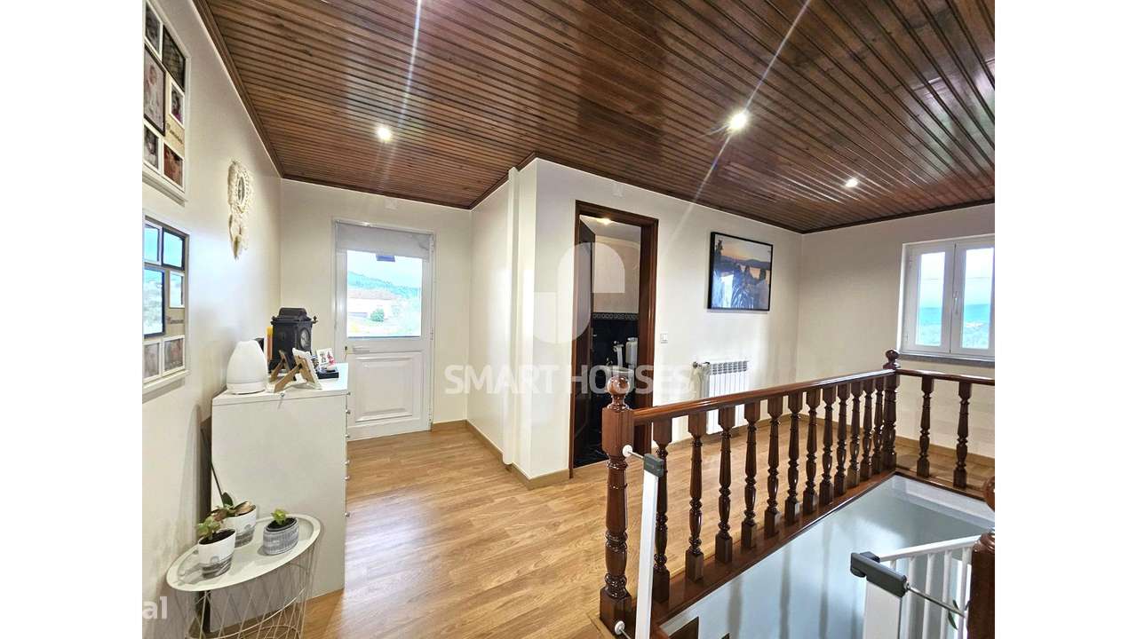 Moradia T4 Poços c/ terreno-39