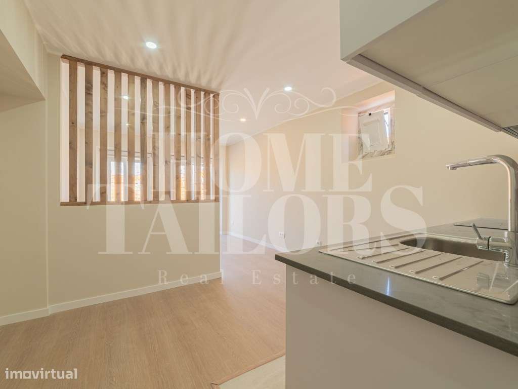 T0 no 2º Piso - Apartamento Renovado no Centro de Setúbal - Grande imagem: 4/9