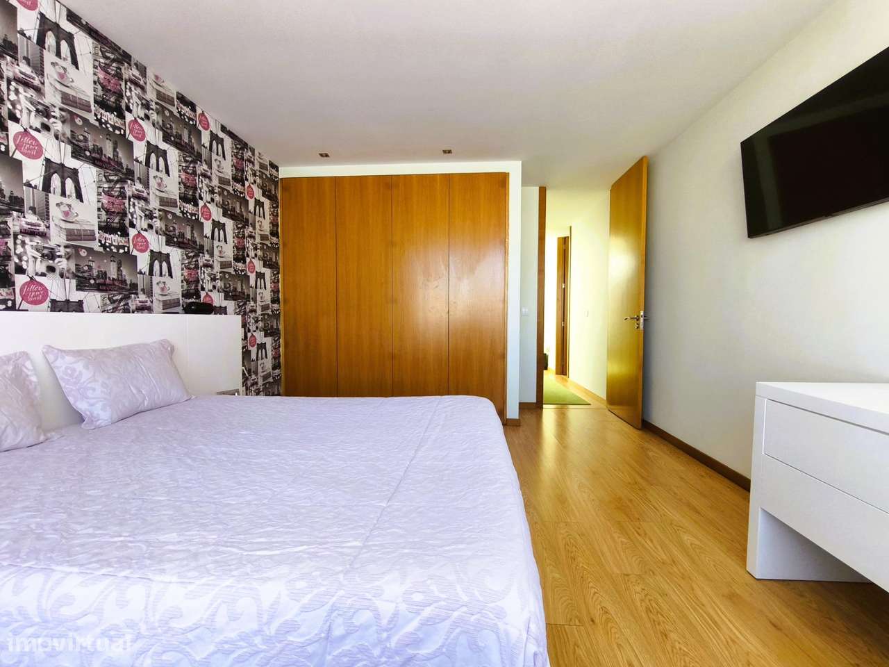 Moradia T3+1 (Centro Póvoa de Varzim a 300m da praia)-37