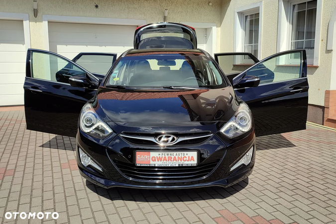 Hyundai i40 Kombi 1.7 CRDi Premium - 2