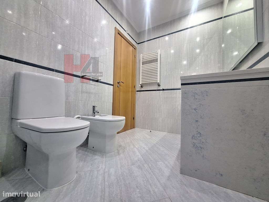 Apartamento T3 Colinas Cruzeiro com 150 m² e 4 lugares de parqueamento-29