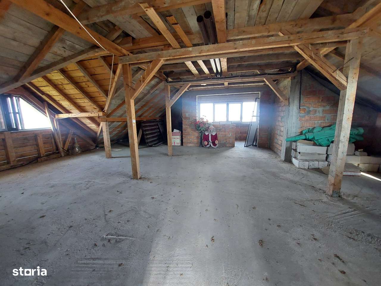 COMISION 0 Vila 227 mp utili, 1300 mp teren, 5 camere Comisani-19