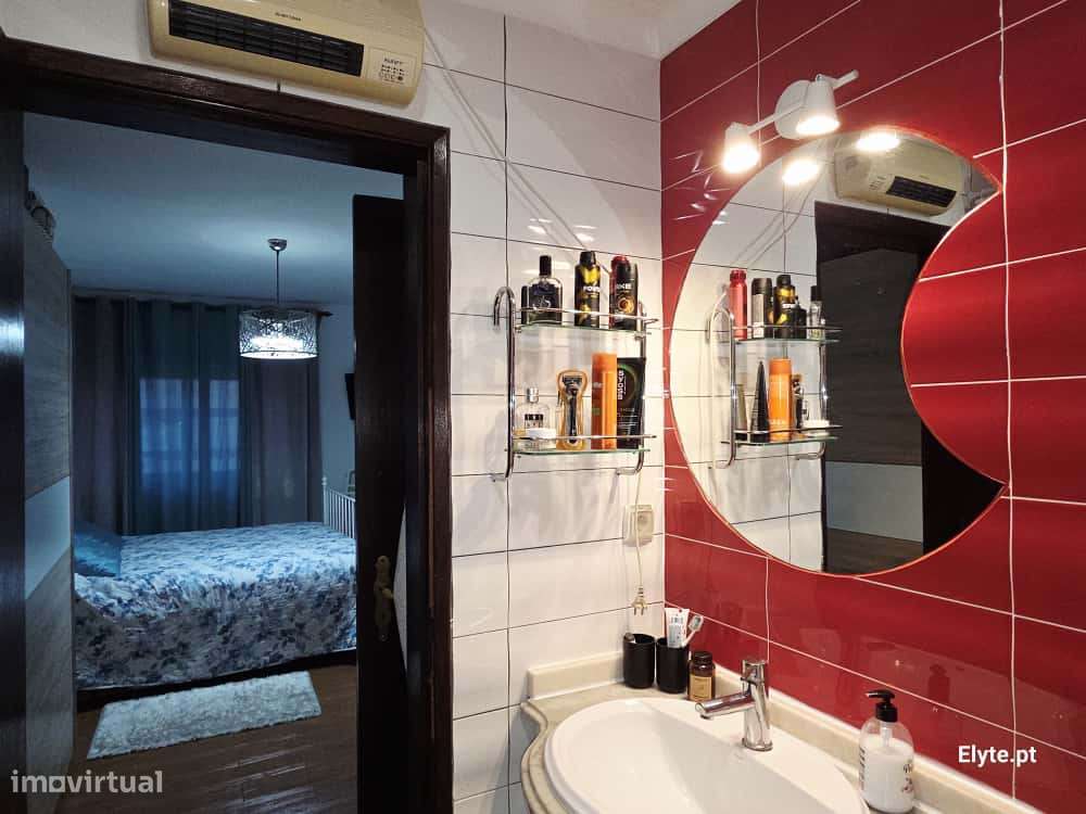 Apartamento T3 Em Benavente.-14
