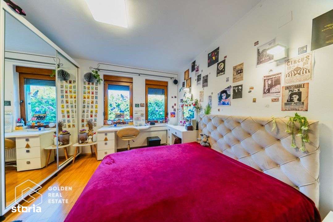 Vila spatioasa cu cinci dormitoare și teren generos de 1440 m in Aradu - Imagine principală: 4/20