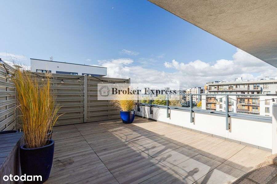 Ekskluzywne mieszkanie z tarasem!-0