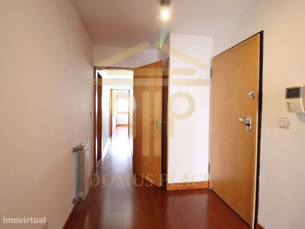 APARTAMENTO T2 COM ELEGÂNCIA, LUZ E LOCALIZAÇÃO PRIVILEGIADA | LEÇA...-1