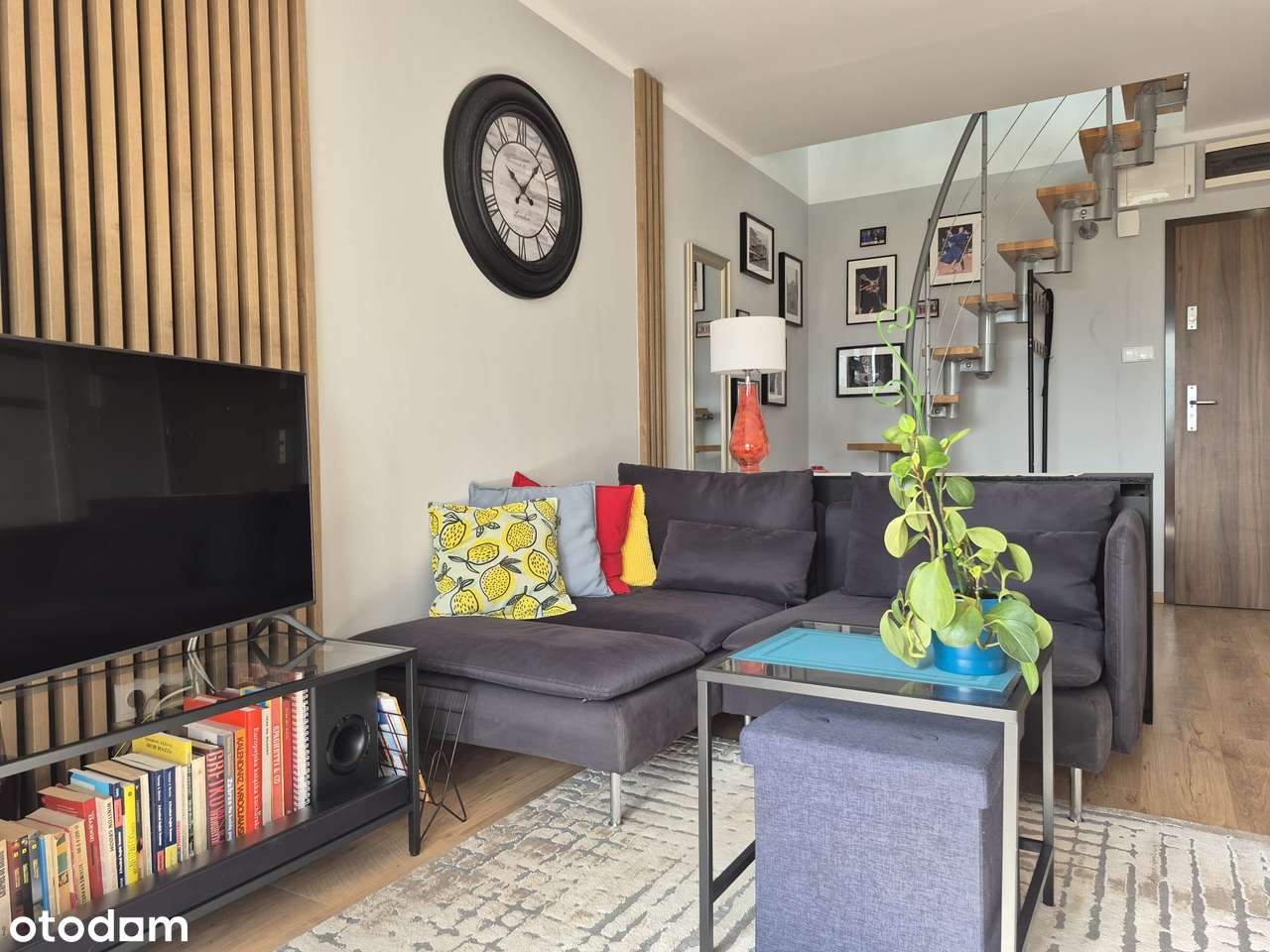 Kiełczów okolica Wrocławia ul. Makowa 2018 r + komórka + m. parkingowe-2