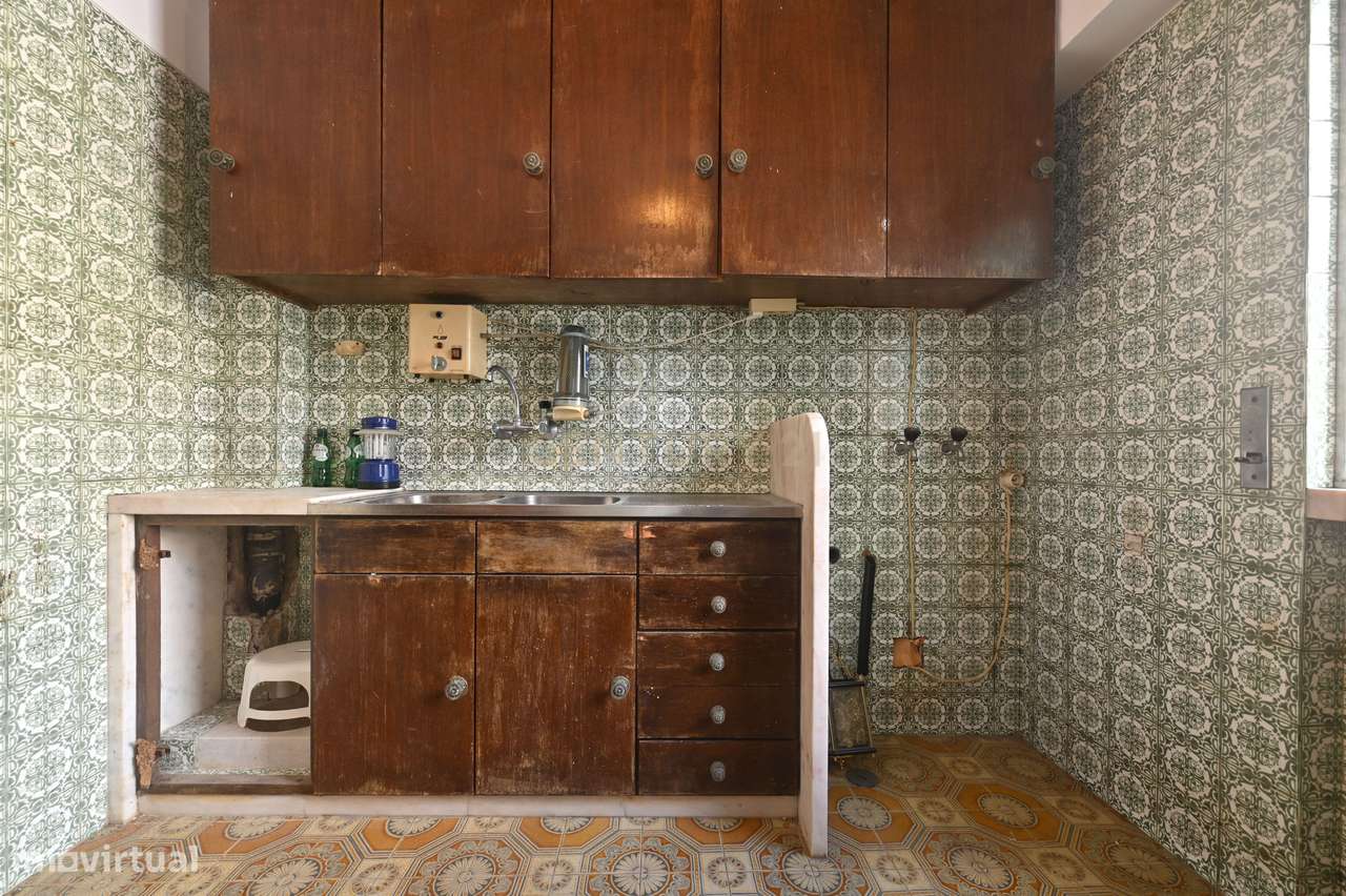Apartamento T1 para venda na zona de Alcântara-8