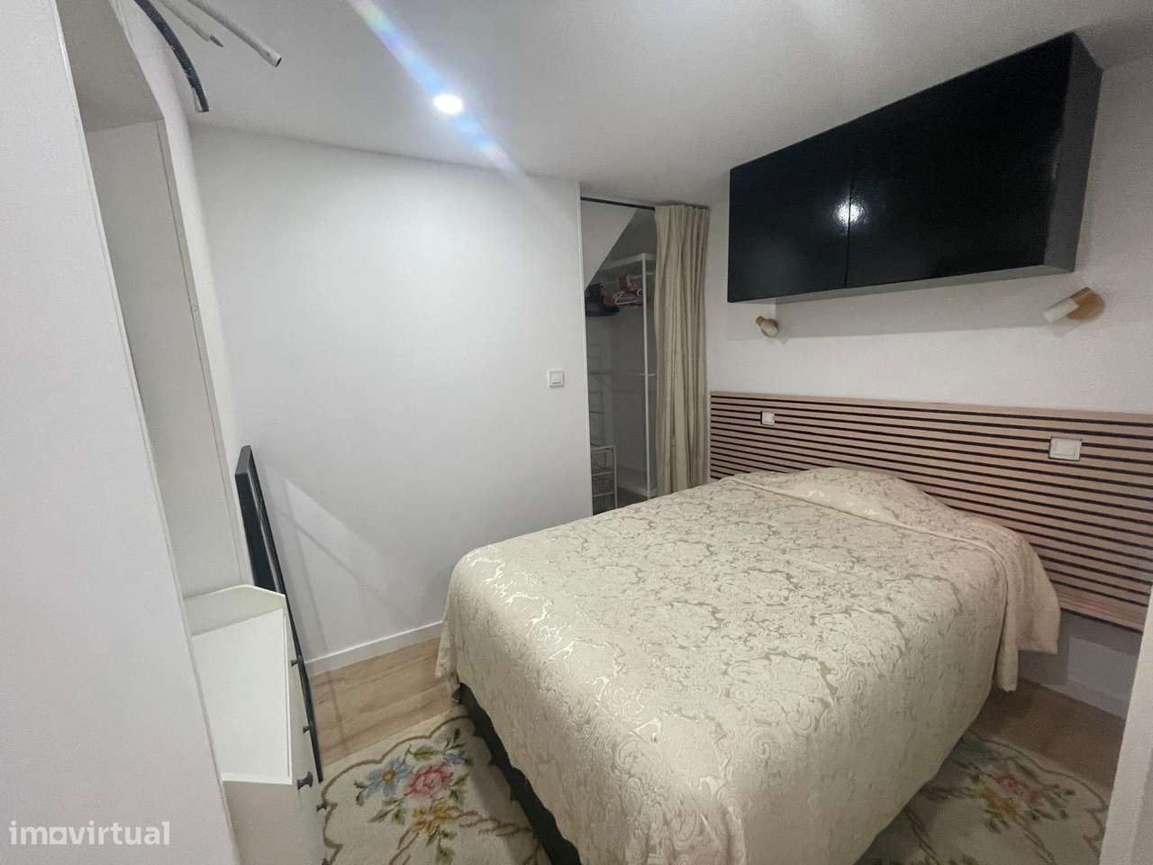 T0 remodelado e mobilado na Lapa – pronto a habitar 900€/mês - Grande imagem: 4/7