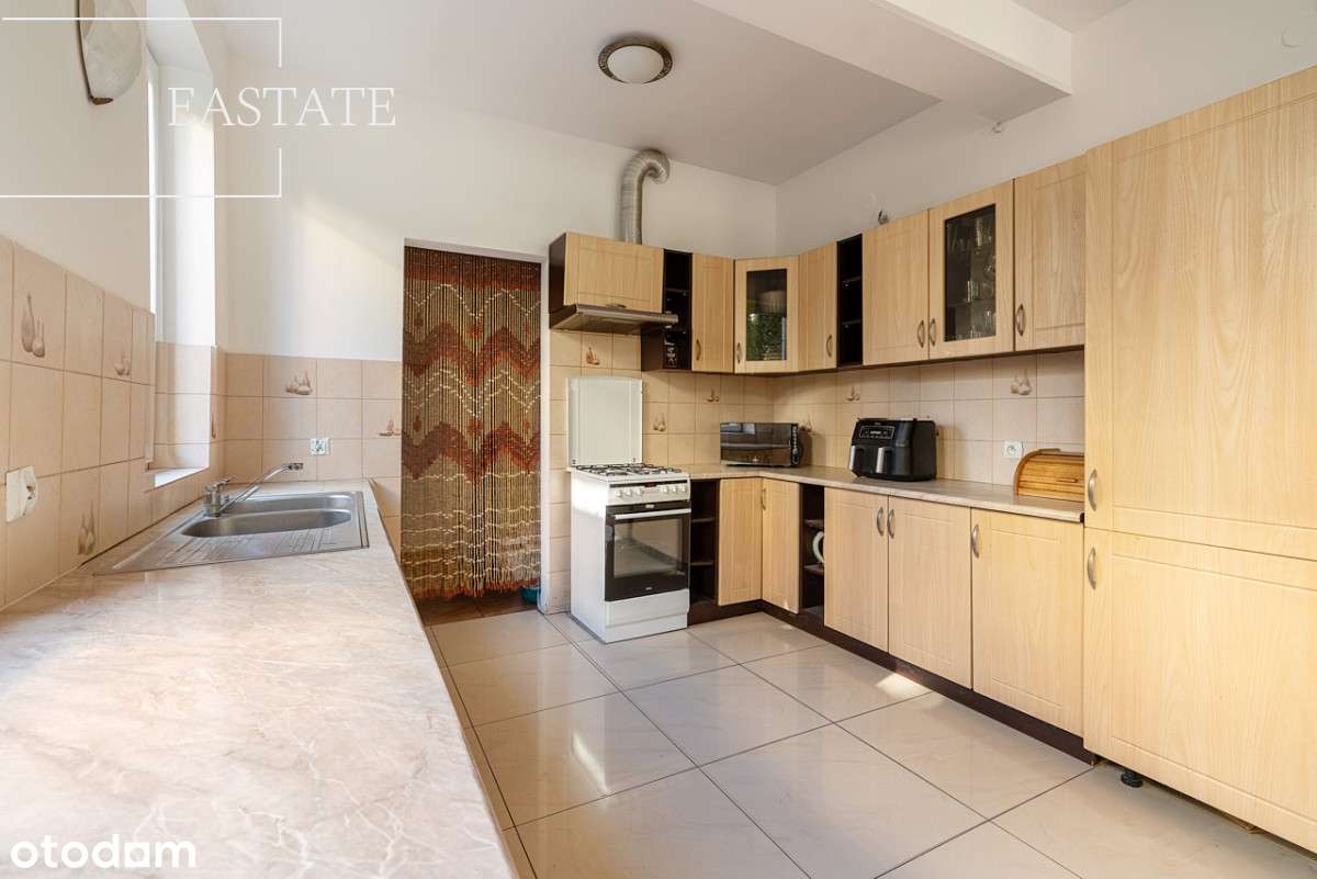 Jasny i przestronny, duży potencjał, garaż, - Pełny obrazek: 5/20