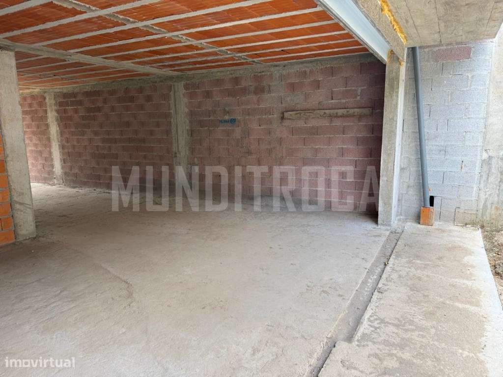 Moradia banda Lamaçães - estrutura - Grande imagem: 2/32