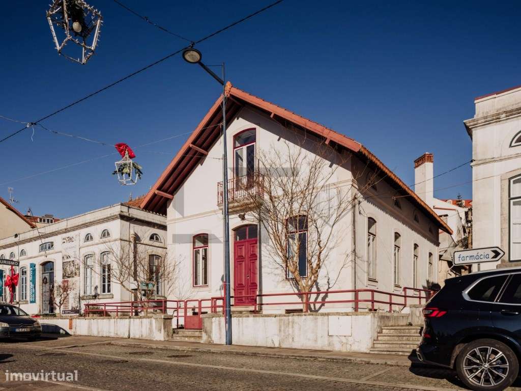 Charmosa Moradia Histórica Totalmente Remodelada e Premiada, no Cor... - Grande imagem: 4/48