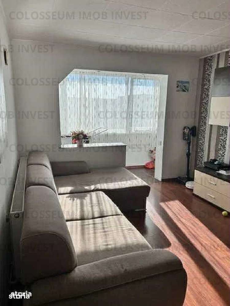 Apartament 2 camere, decomandat, spatios, mobilat, parcare, zona Astra - Imagine principală: 1/9