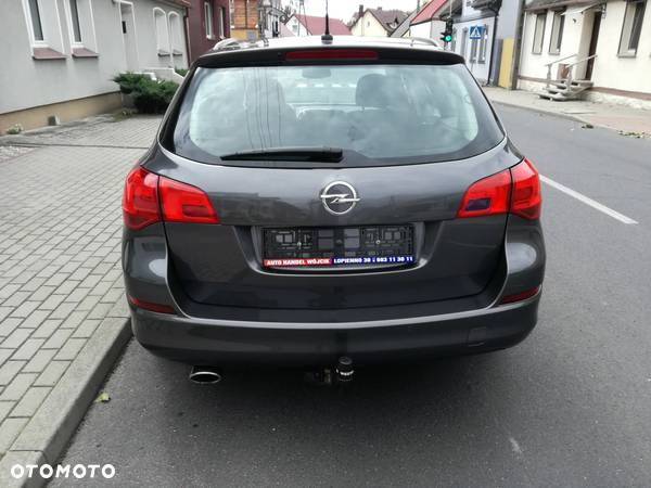 Opel Astra 1.4 Turbo Sports Tourer - 6