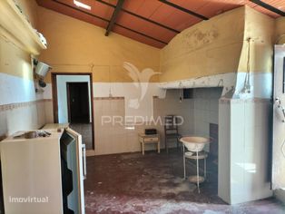 Villa em Vaiamonte para recuperar, com pátio e quintal - Grande imagem: 5/14