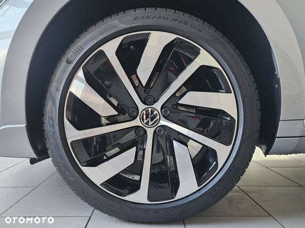 Volkswagen Arteon 2.0 TDI R-Line DSG - 36